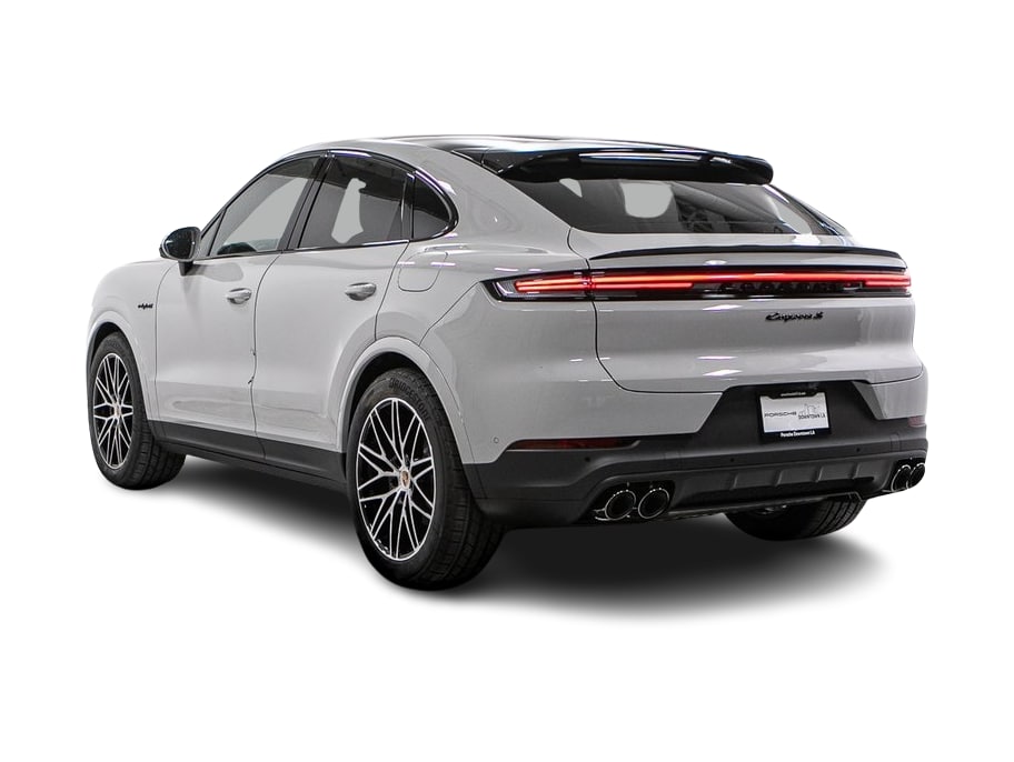 Thumbnail: 2026 Porsche Cayenne - 4