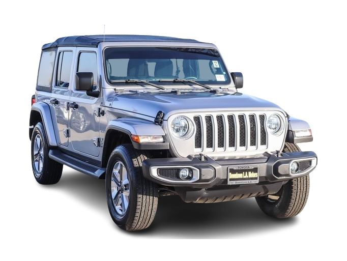 2020 Jeep Wrangler Unlimited Sahara 18