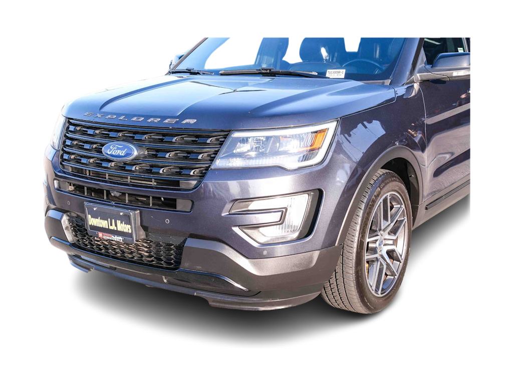 Thumbnail: 2017 Ford Explorer - 21