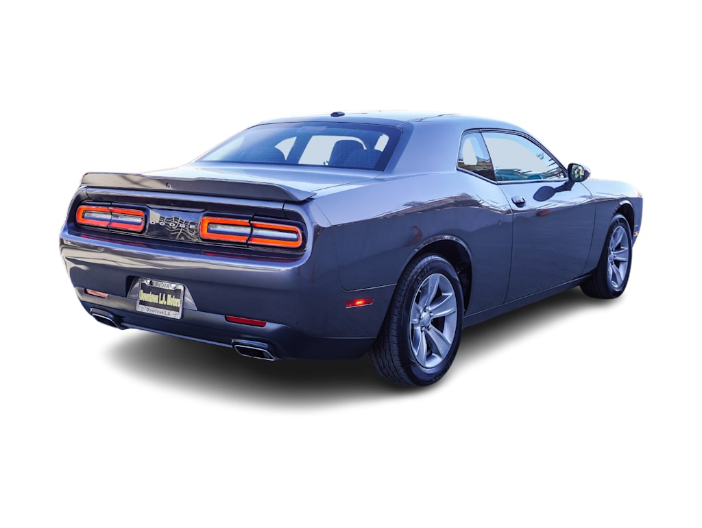 2022 Dodge Challenger SXT 24