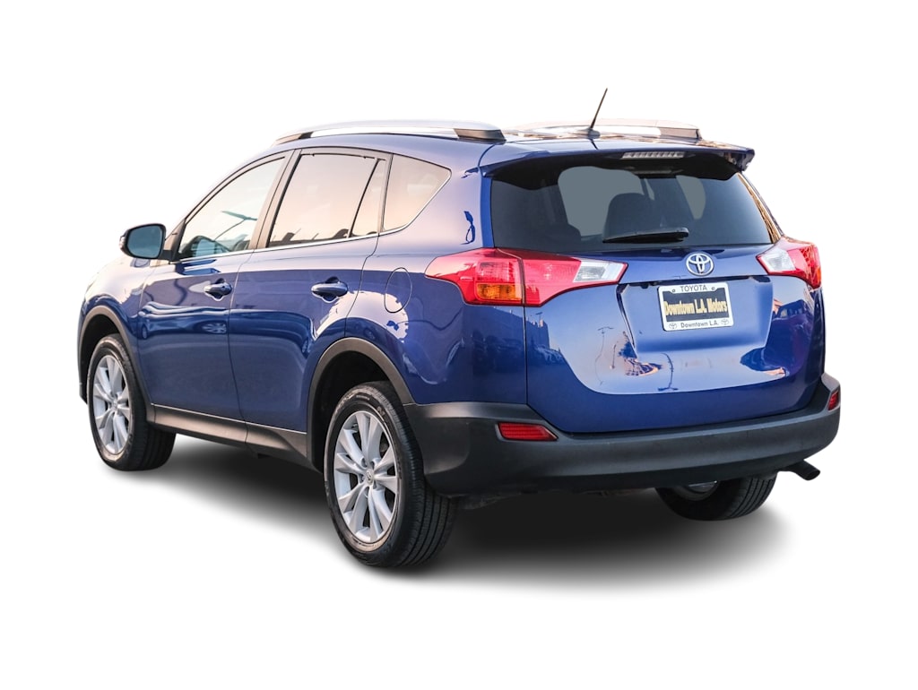 Thumbnail: 2015 Toyota RAV4 - 3