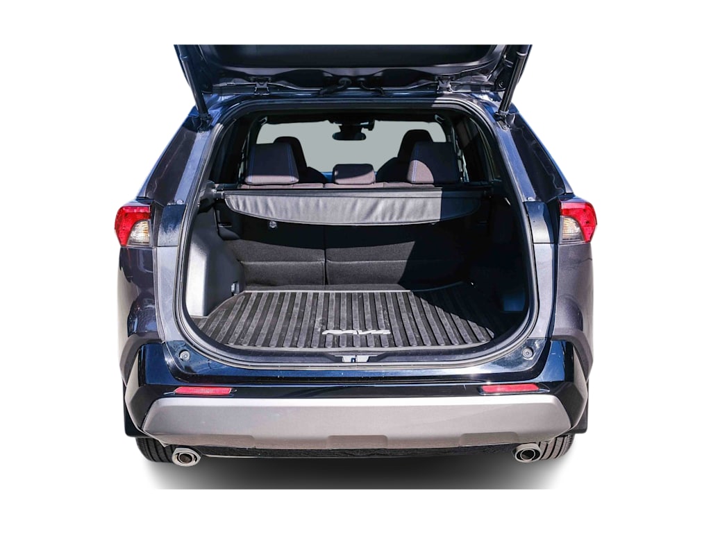 Thumbnail: 2022 Toyota RAV4 - 15