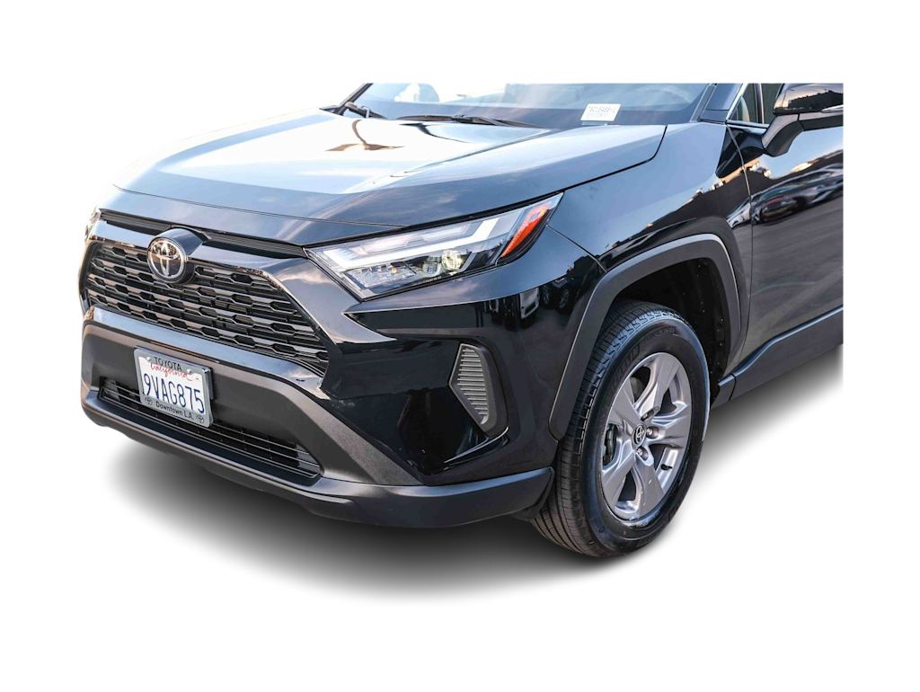 Thumbnail: 2025 Toyota RAV4 - 21
