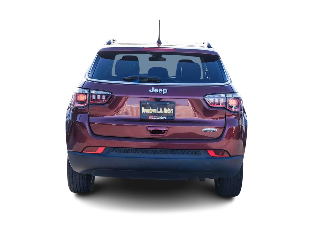 Thumbnail: 2022 Jeep Compass - 4