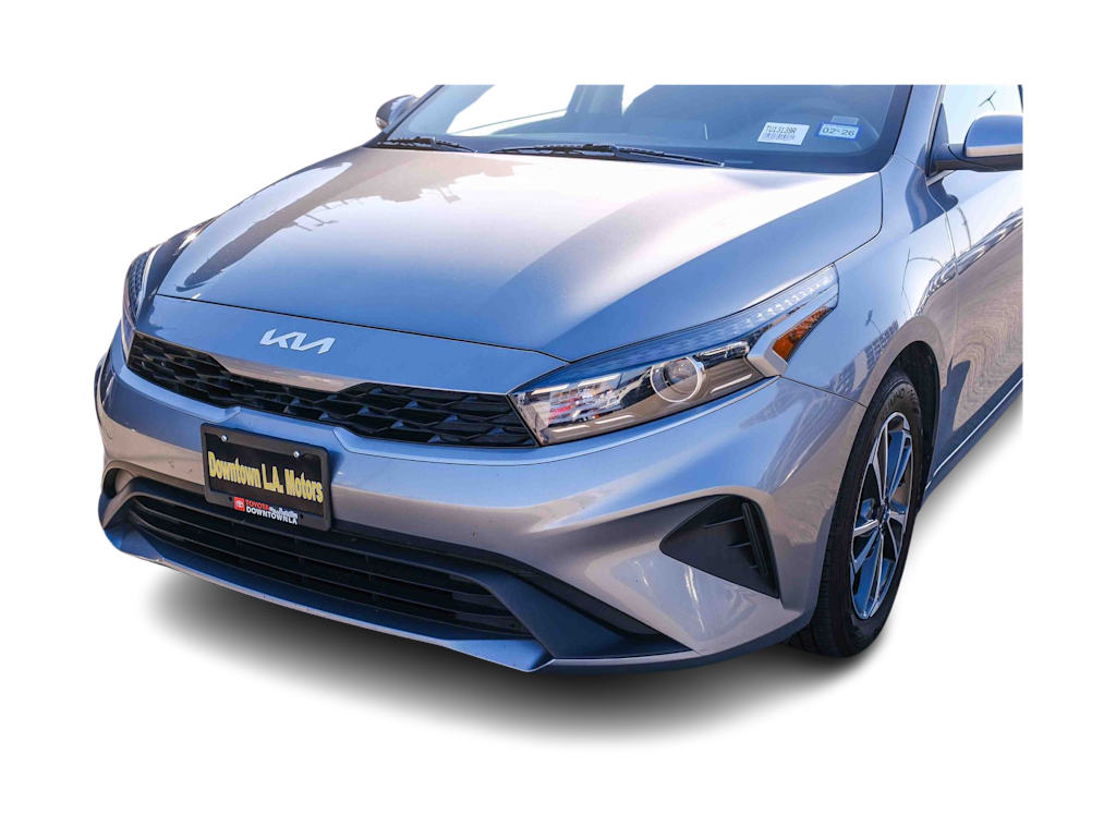 Thumbnail: 2024 Kia Forte - 22