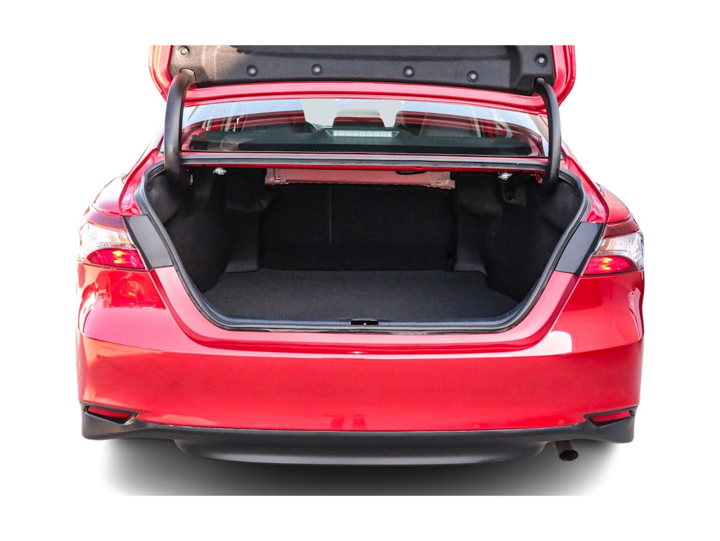 Thumbnail: 2023 Toyota Camry - 16