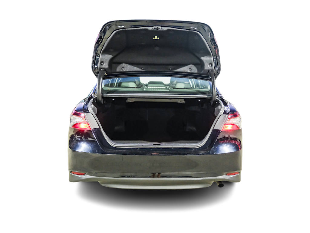Thumbnail: 2024 Toyota Camry - 16