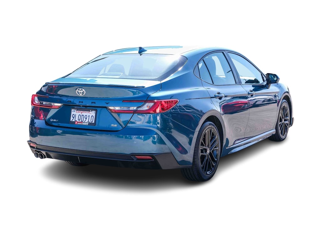 Thumbnail: 2025 Toyota Camry - 17