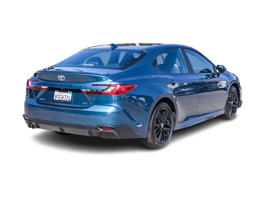 Thumbnail: 2025 Toyota Camry - 18