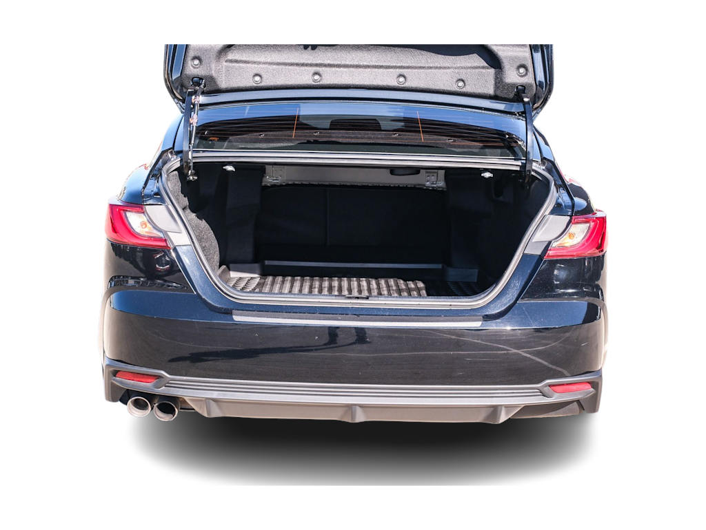 Thumbnail: 2025 Toyota Camry - 16