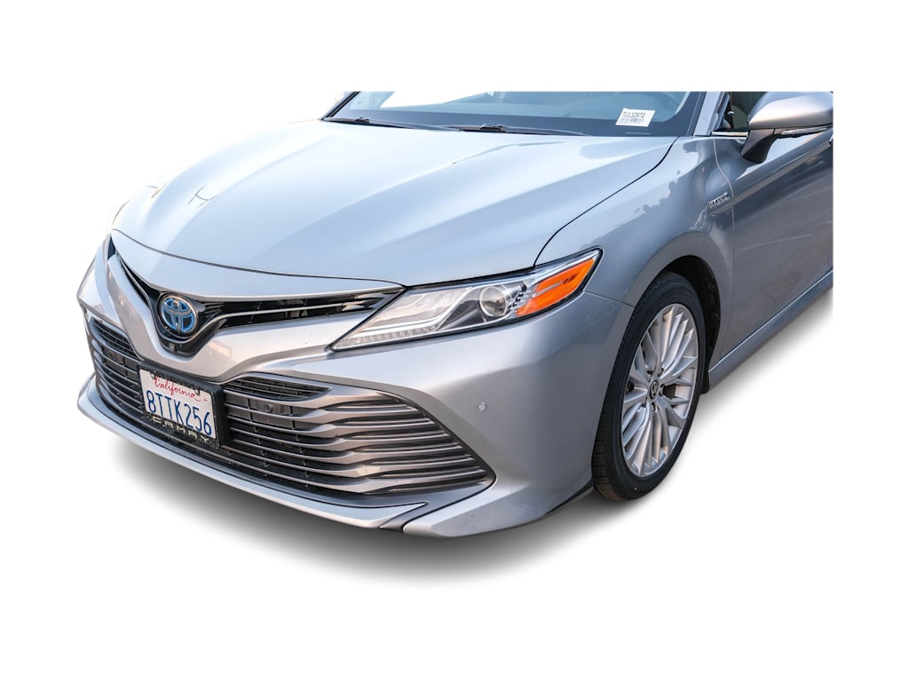 Thumbnail: 2020 Toyota Camry - 22
