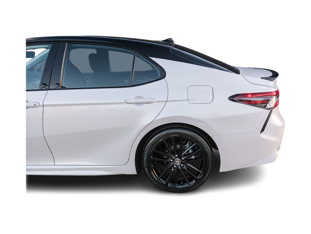 Thumbnail: 2022 Toyota Camry - 3