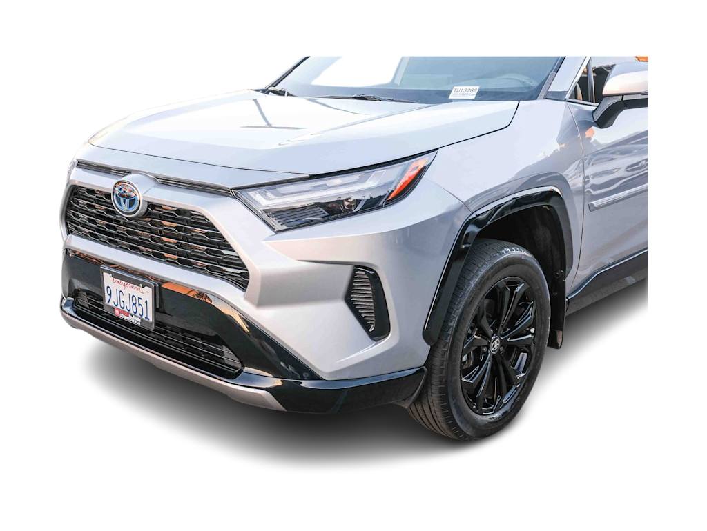 Thumbnail: 2023 Toyota RAV4 - 21