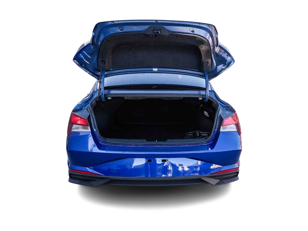 Thumbnail: 2022 Hyundai Elantra - 14