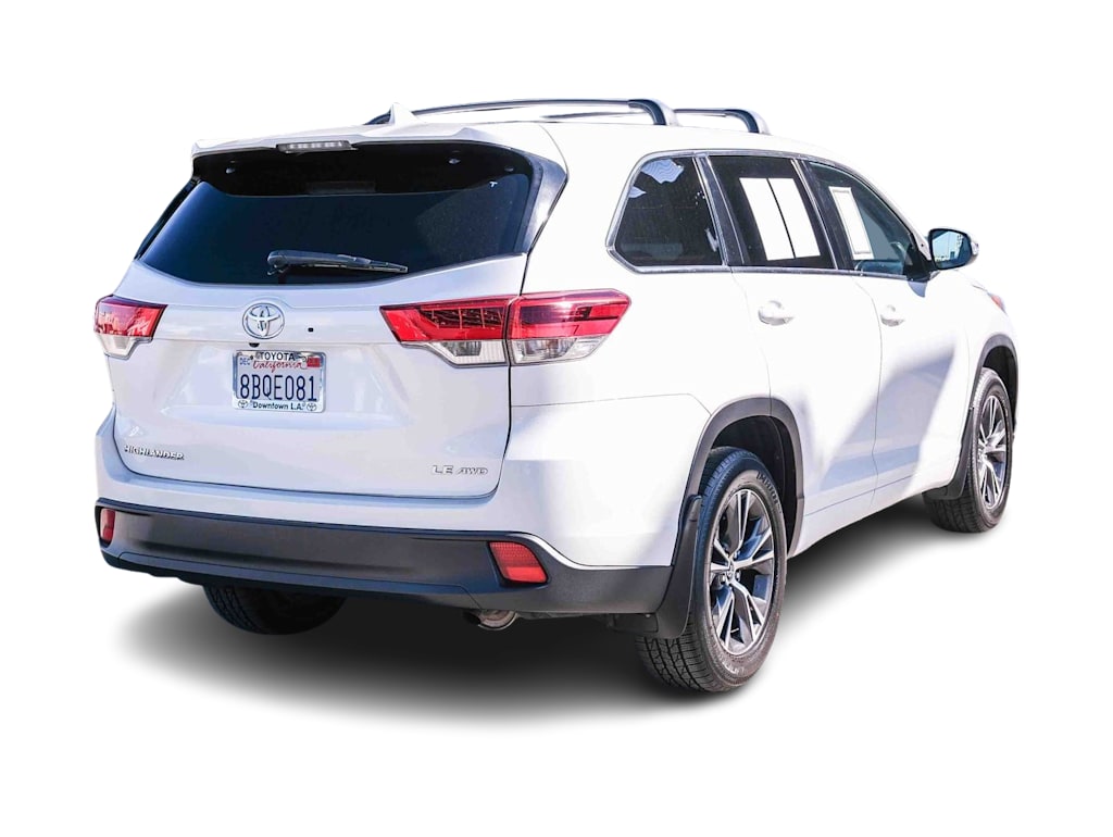 Thumbnail: 2018 Toyota Highlander - 17