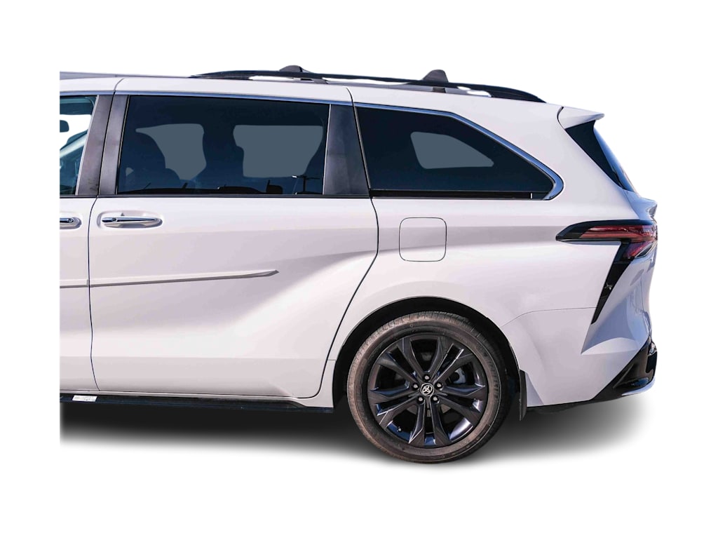 Thumbnail: 2024 Toyota Sienna - 20