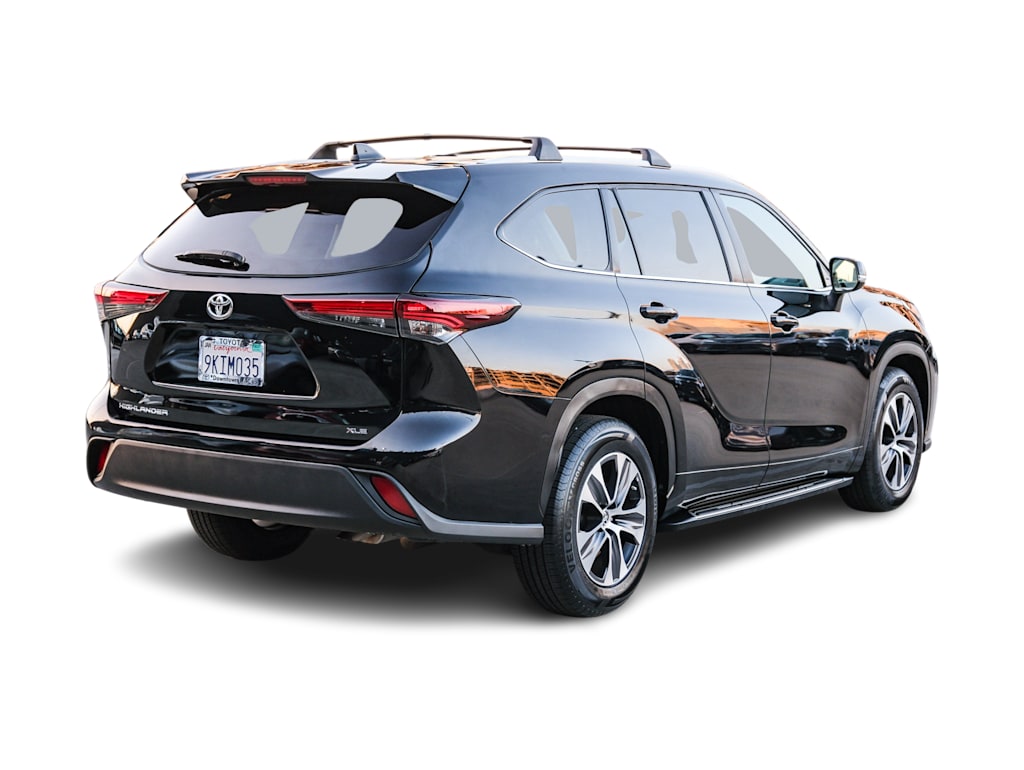 Thumbnail: 2024 Toyota Highlander - 17