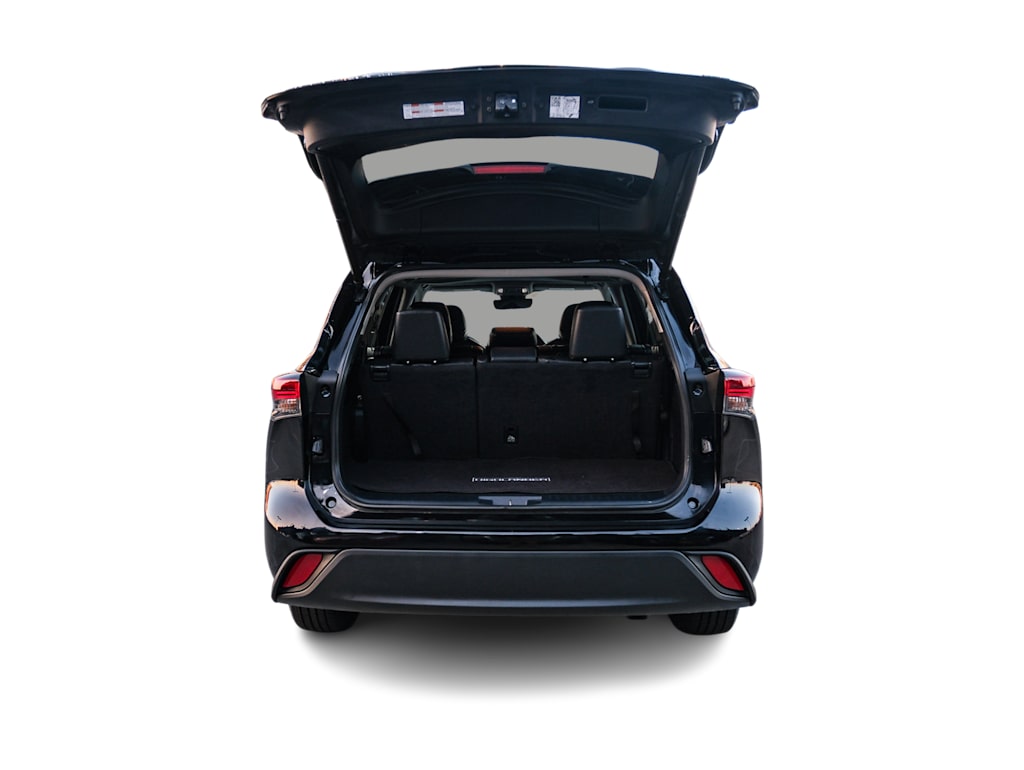 Thumbnail: 2024 Toyota Highlander - 15