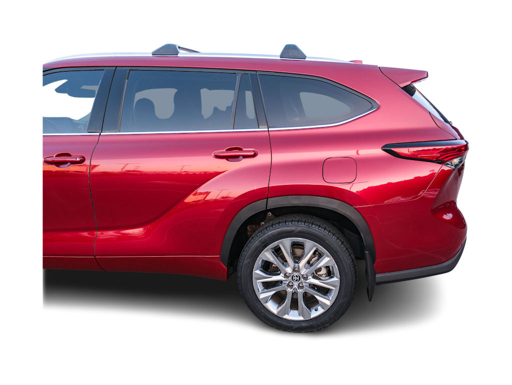 Thumbnail: 2023 Toyota Highlander - 19