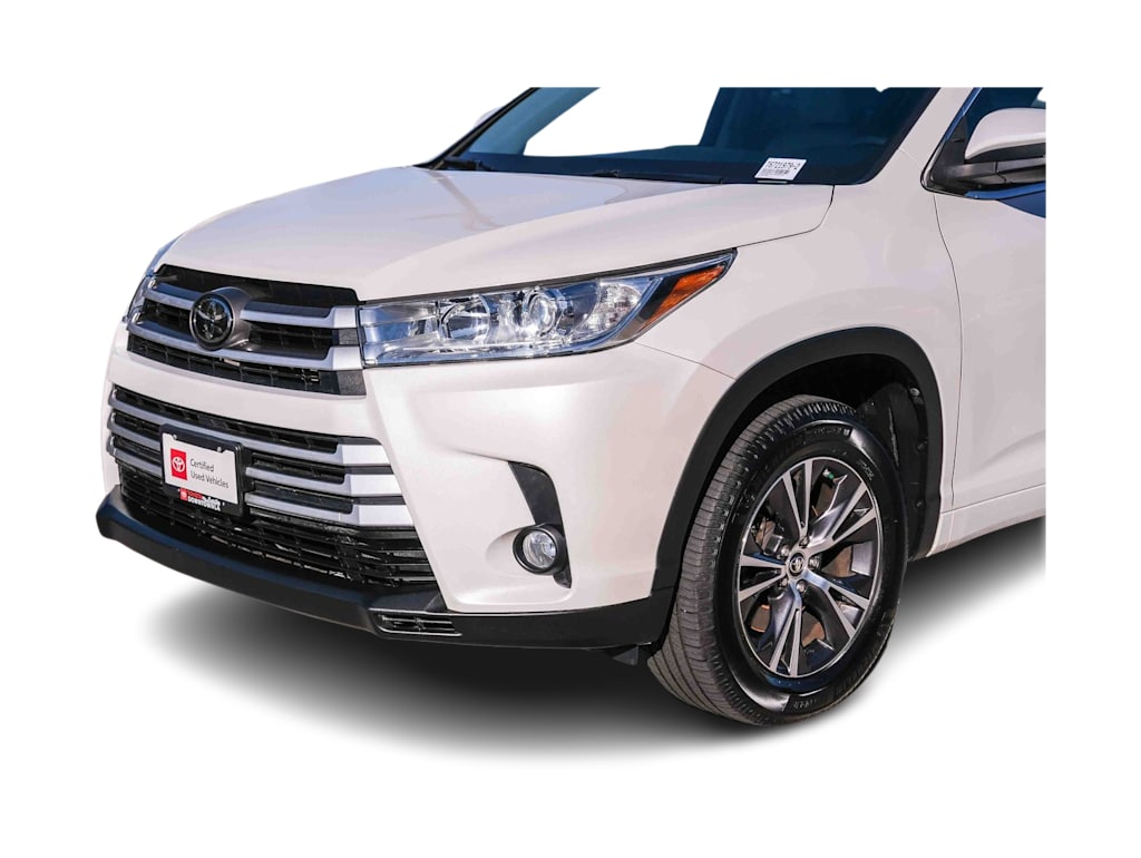 Thumbnail: 2018 Toyota Highlander - 21
