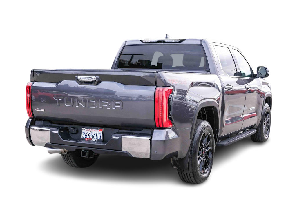 Thumbnail: 2023 Toyota Tundra - 17