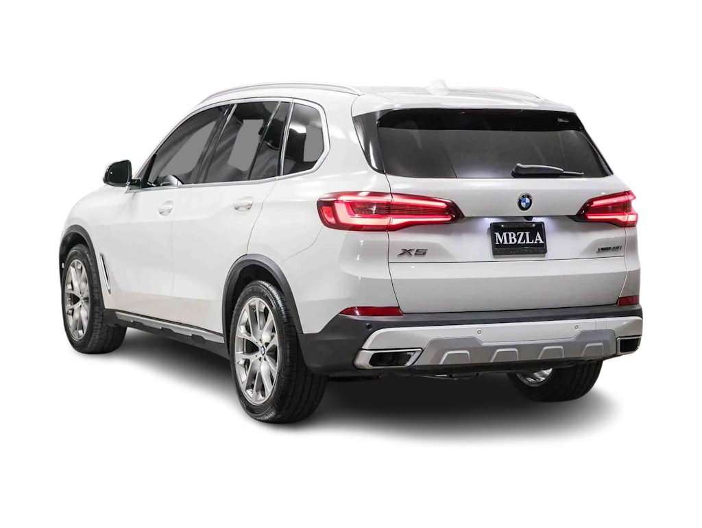 Thumbnail: 2021 BMW X5 - 4