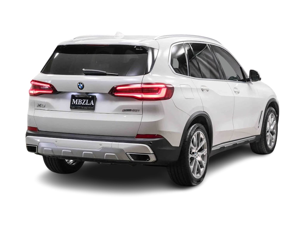 Thumbnail: 2021 BMW X5 - 18