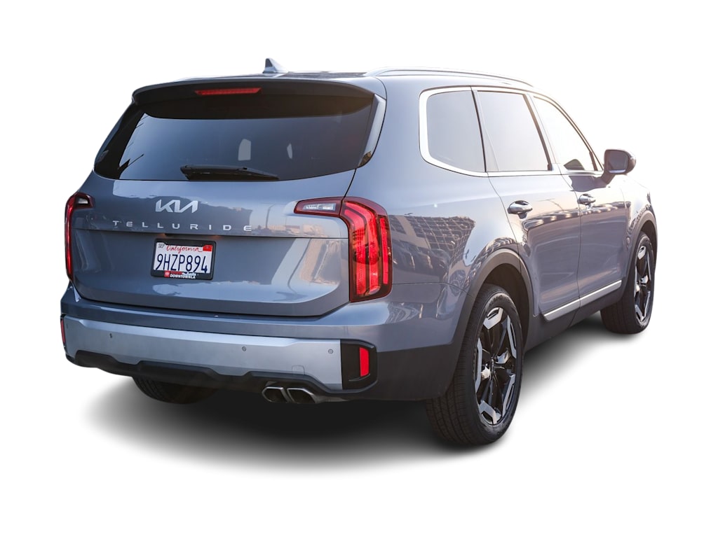 Thumbnail: 2024 Kia Telluride - 18