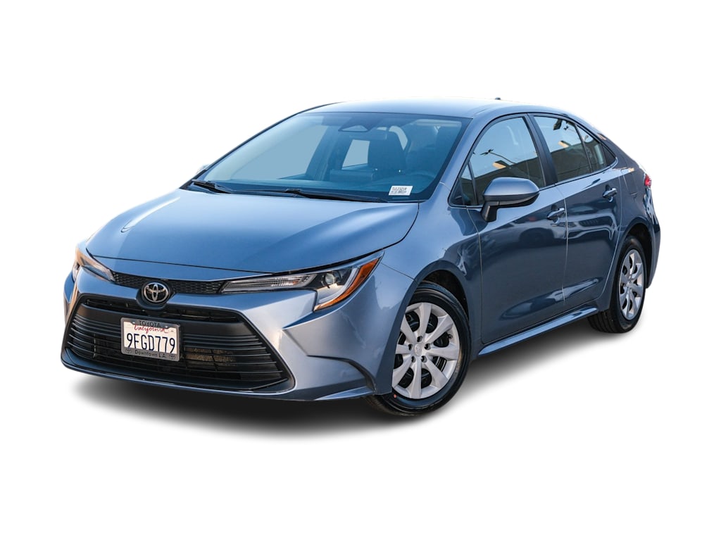 Used 2023 Toyota Corolla LE with VIN 5YFB4MDE7PP024581 for sale in Northfield, Minnesota