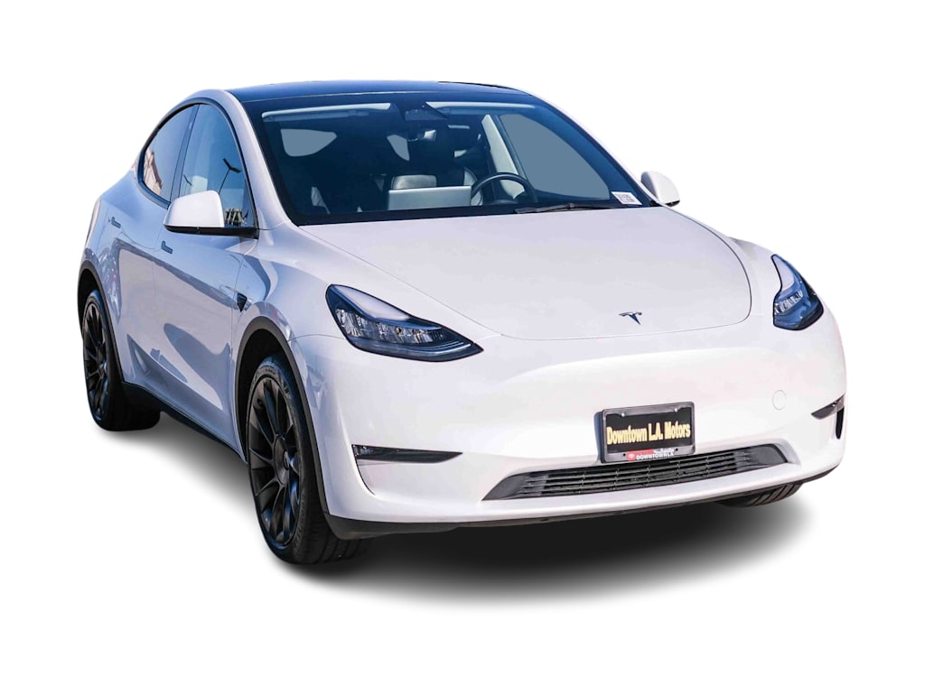Thumbnail: 2023 Tesla Model Y - 3