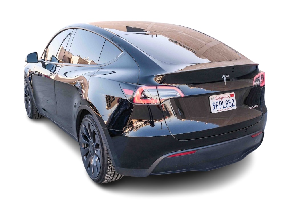 Thumbnail: 2023 Tesla Model Y - 17