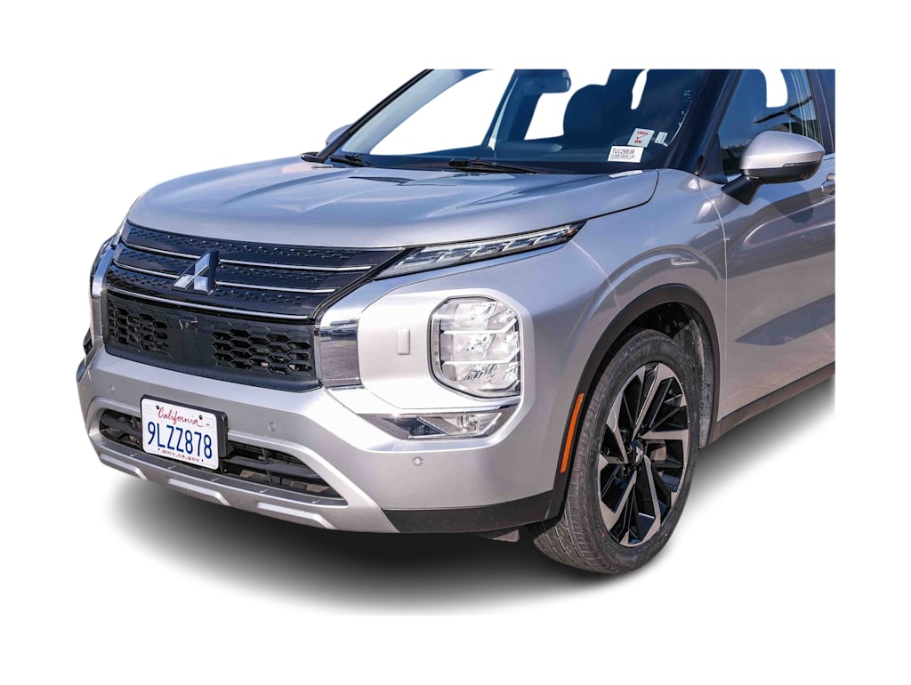 Thumbnail: 2024 Mitsubishi Outlander - 19