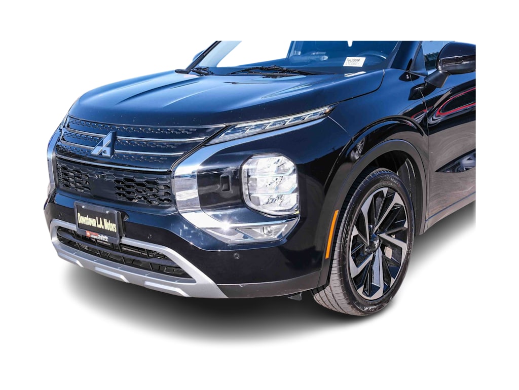 Thumbnail: 2024 Mitsubishi Outlander - 19