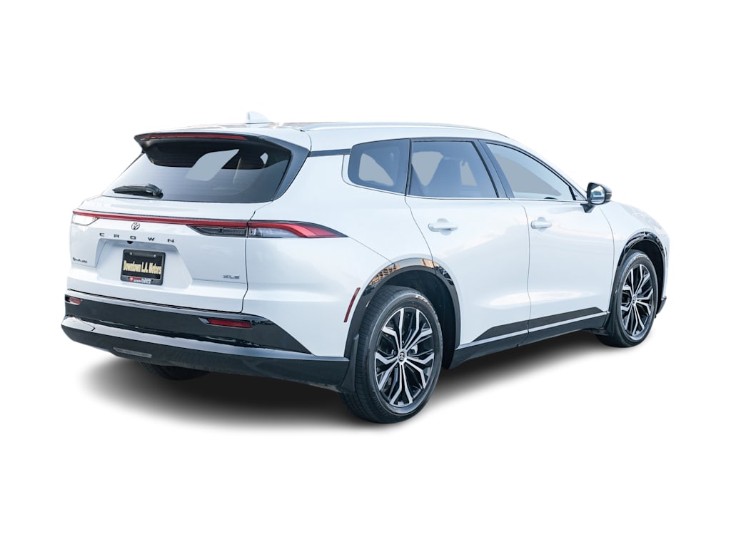 Thumbnail: 2025 Toyota Crown Signia - 17