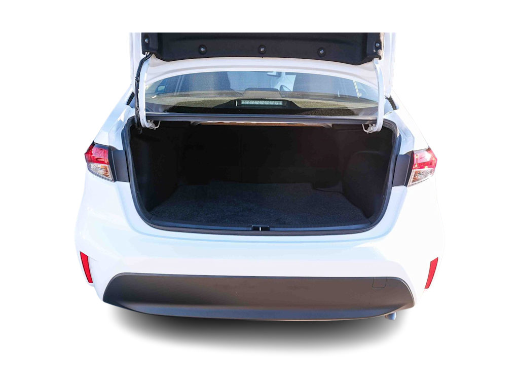 2026 Toyota Corolla LE - Photo 15
