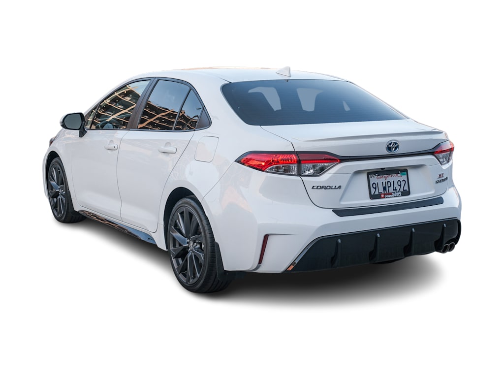 Thumbnail: 2024 Toyota Corolla - 3
