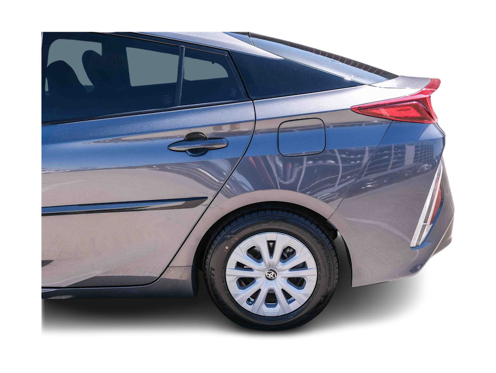 Thumbnail: 2022 Toyota Prius Prime - 17
