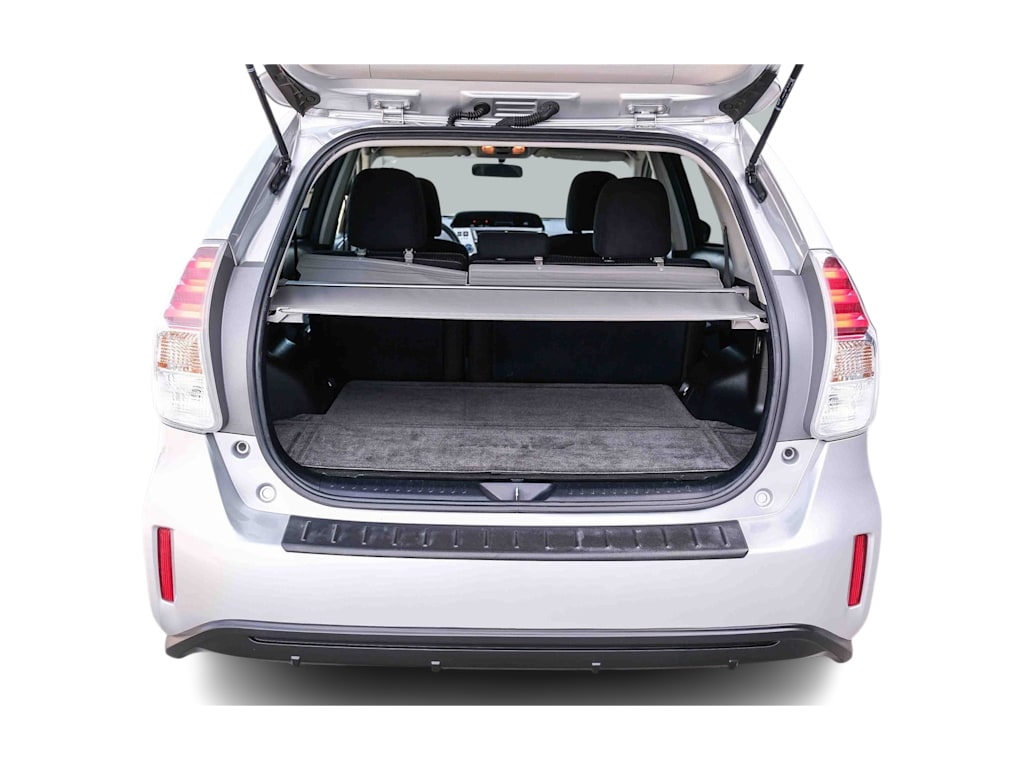 Thumbnail: 2015 Toyota Prius v - 28