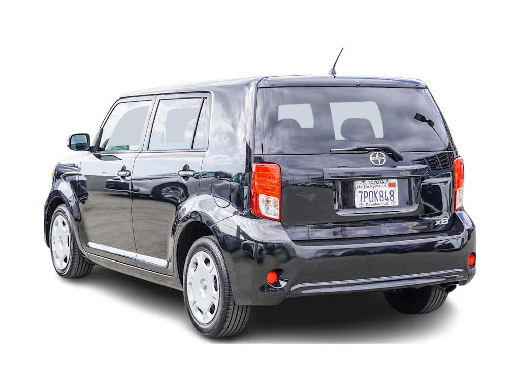 2013 Scion xB Base 3