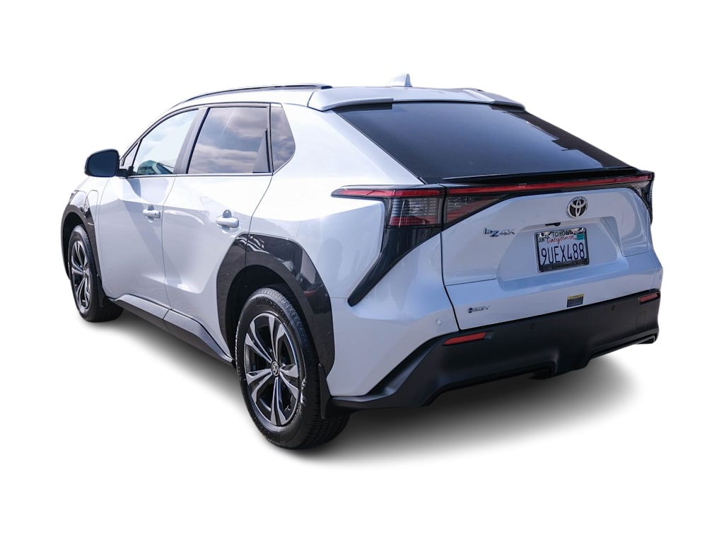 Thumbnail: 2025 Toyota bZ4X - 4