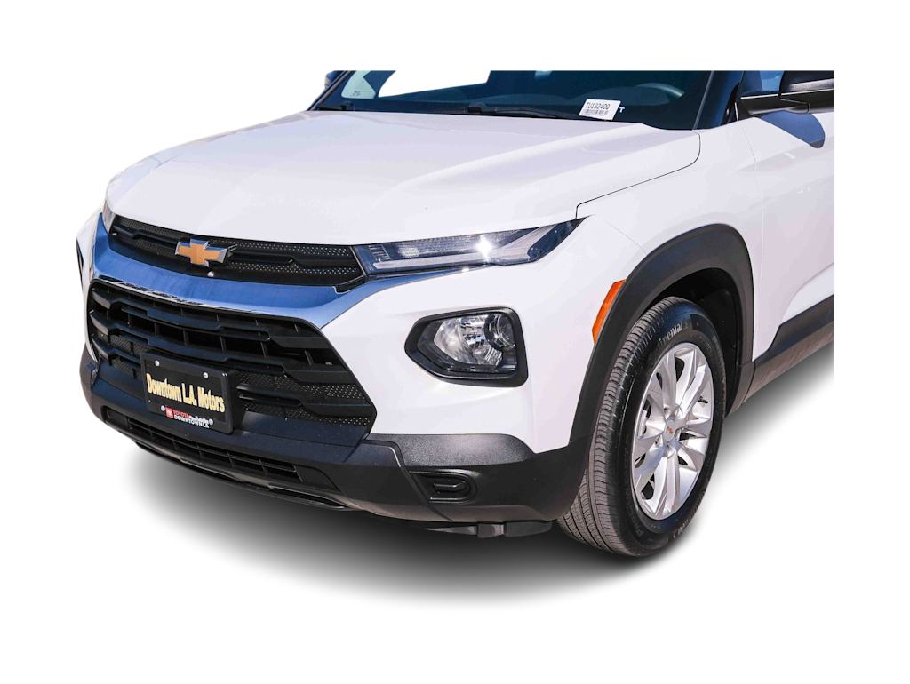 Thumbnail: 2023 Chevrolet TrailBlazer - 21