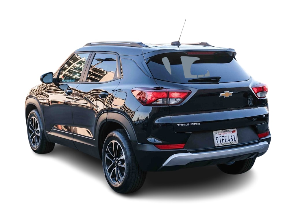 Thumbnail: 2024 Chevrolet TrailBlazer - 3