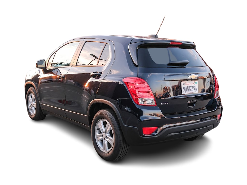 Thumbnail: 2022 Chevrolet Trax - 4