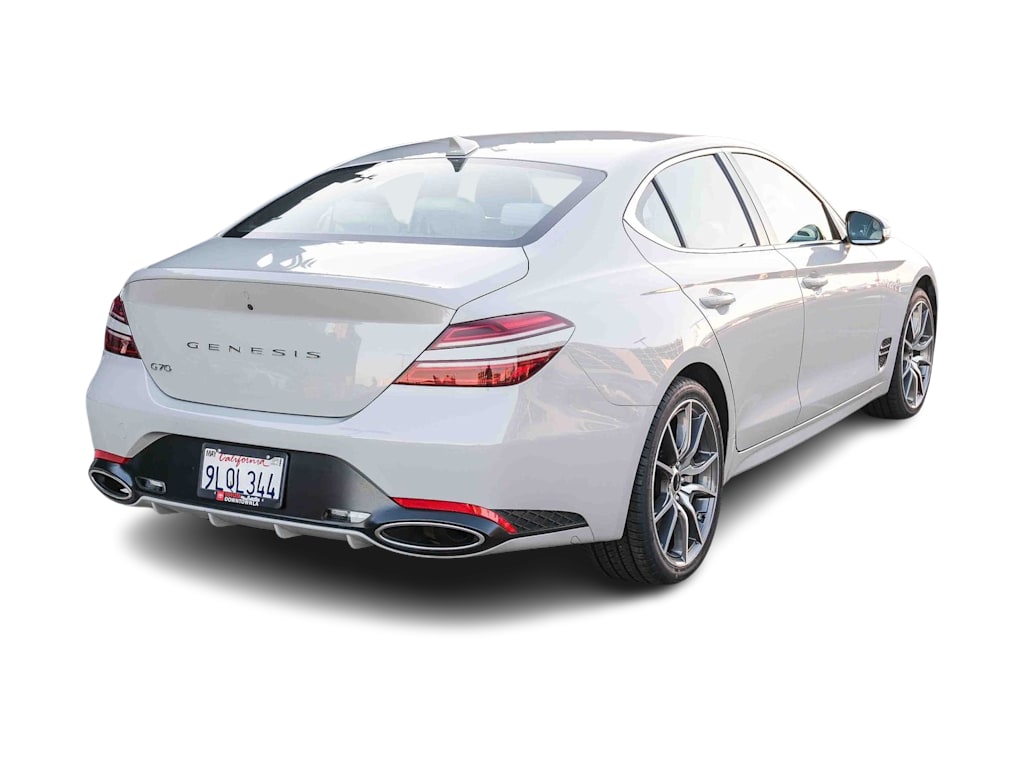 Thumbnail: 2024 Genesis G70 - 16