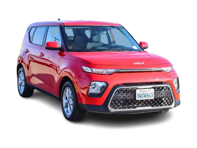 2022 Kia Soul LX 17