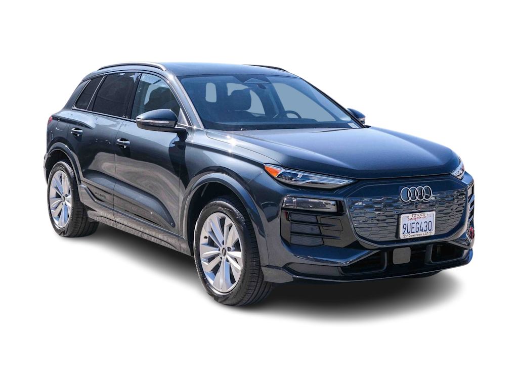 Thumbnail: 2025 Audi Q6 e-tron - 17