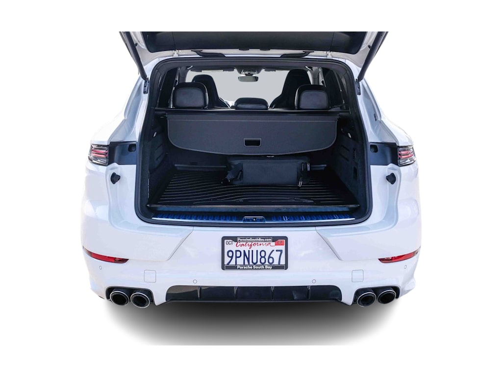 Thumbnail: 2024 Porsche Cayenne - 28