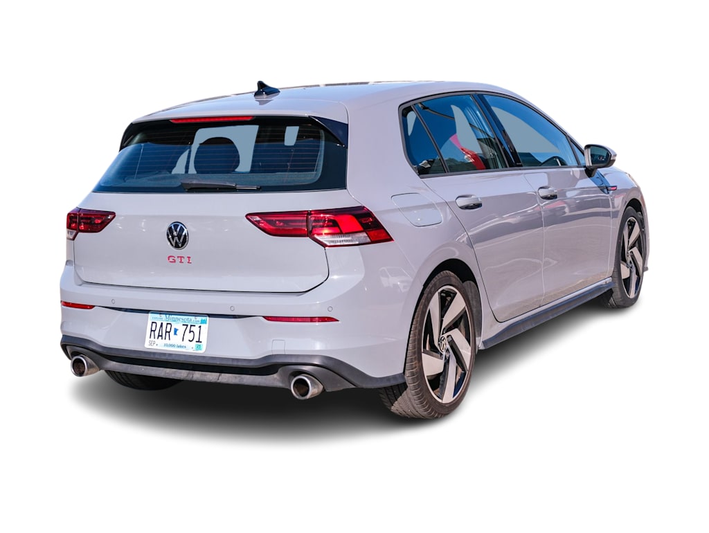 Thumbnail: 2024 Volkswagen Golf - 17