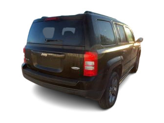 Thumbnail: 2015 Jeep Patriot - 14