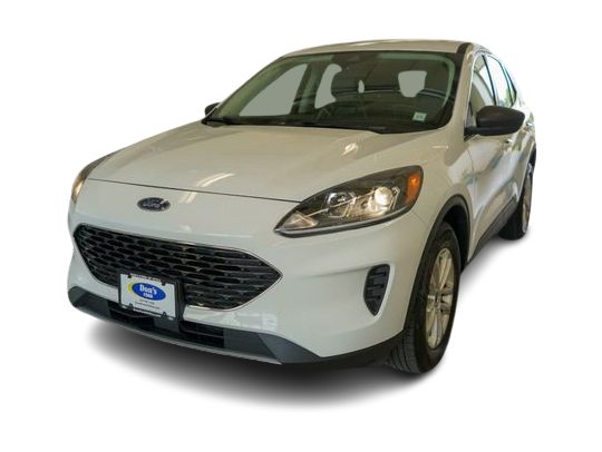 Used 2022 Ford Escape SE with VIN 1FMCU9G66NUB06156 for sale in Hudson, WI